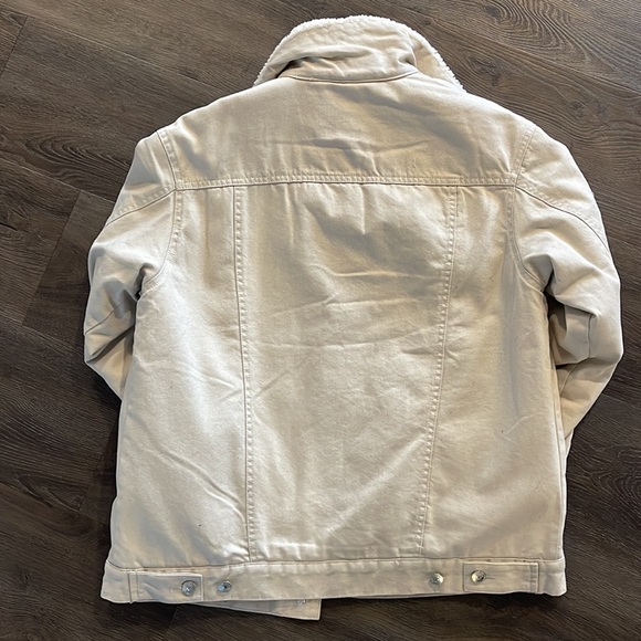 Small denim jacket from H&M - Picture 2 of 2